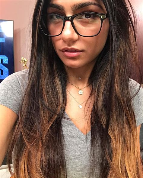 fotos da mia khalifa|269 Mia Khalifa Photos & High Res Pictures